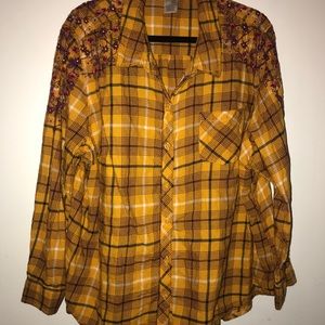 Plus Size Yellow & Brown Plaid Long Sleeve